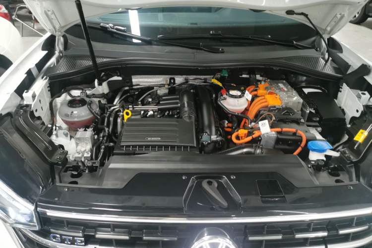 Used Volkswagen Tayron GTE Plug-in Hybrid 2023 280TSI Luxury Plus Advanced Edition Engine Bay