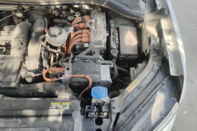 Used Volkswagen Tayron GTE Plug-in Hybrid 2023 280TSI Luxury Plus Advanced Edition Engine Bay Left