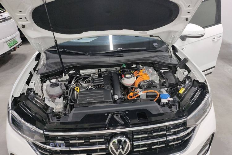 Used Volkswagen Tayron GTE Plug-in Hybrid 2023 280TSI Luxury Plus Advanced Edition Engine Bay