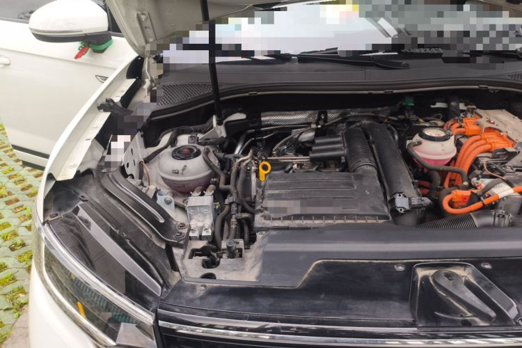 Used Volkswagen Tayron GTE Plug-in Hybrid 2023 280TSI Luxury Plus Advanced Edition Engine Bay Right