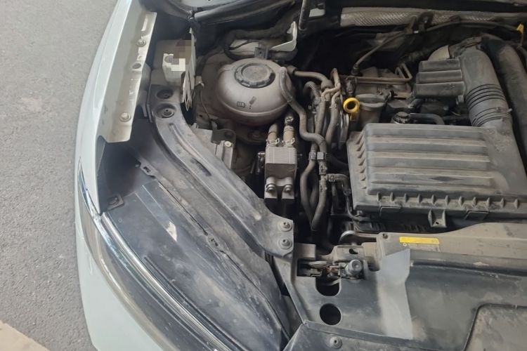 Used Volkswagen Tayron GTE Plug-in Hybrid 2023 280TSI Luxury Plus Advanced Edition Engine Bay Right