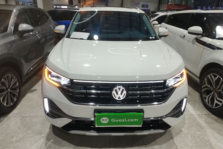 Used Volkswagen Tayron GTE Plug-in Hybrid 2023 280TSI Luxury Plus Advanced Edition Exterior 1