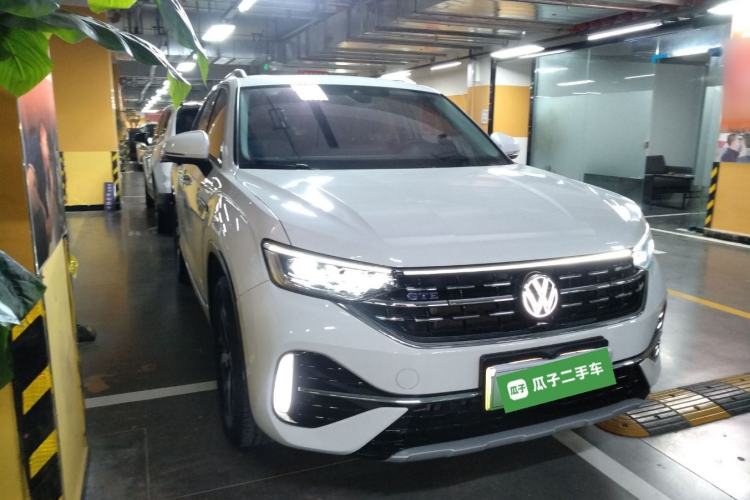 Used Volkswagen Tayron GTE Plug-in Hybrid 2023 280TSI Luxury Plus Advanced Edition Exterior 1