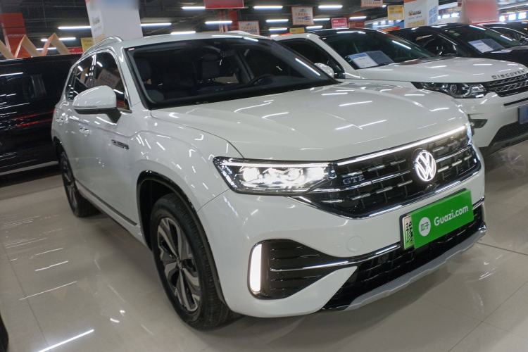 Used Volkswagen Tayron GTE Plug-in Hybrid 2023 280TSI Luxury Plus Advanced Edition Exterior 2
