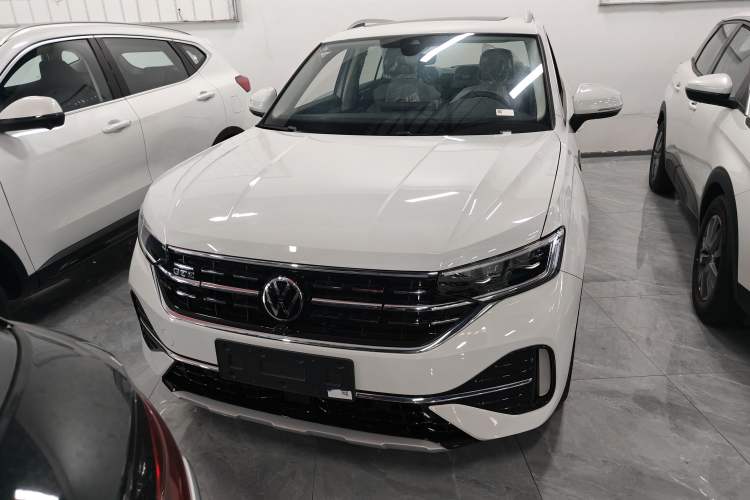 Used Volkswagen Tayron GTE Plug-in Hybrid 2023 280TSI Luxury Plus Advanced Edition Exterior 5