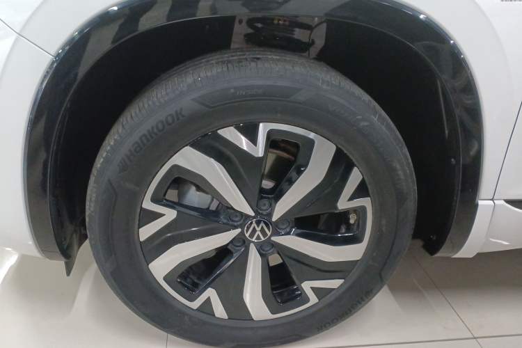 Used Volkswagen Tayron GTE Plug-in Hybrid 2023 280TSI Luxury Plus Advanced Edition Exterior 7