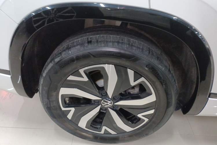 Used Volkswagen Tayron GTE Plug-in Hybrid 2023 280TSI Luxury Plus Advanced Edition Exterior 8