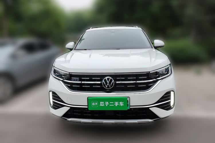 Used Volkswagen Tayron GTE Plug-in Hybrid 2023 280TSI Luxury Plus Advanced Edition Front