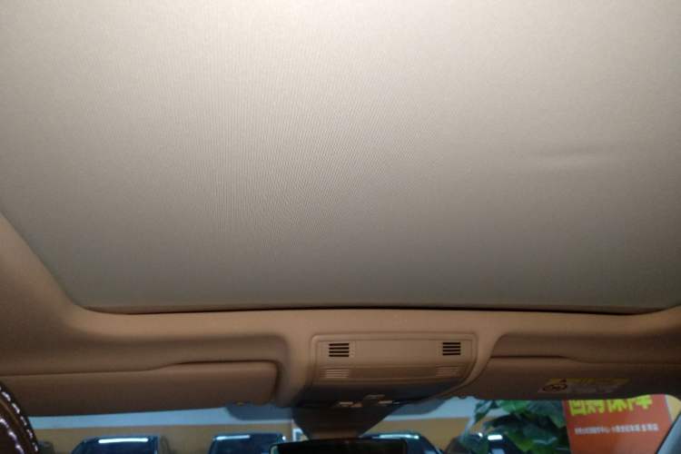 Used Volkswagen Tayron GTE Plug-in Hybrid 2023 280TSI Luxury Plus Advanced Edition Headliner
