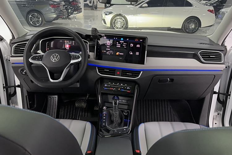 Used Volkswagen Tayron GTE Plug-in Hybrid 2023 280TSI Luxury Plus Advanced Edition Interior 1