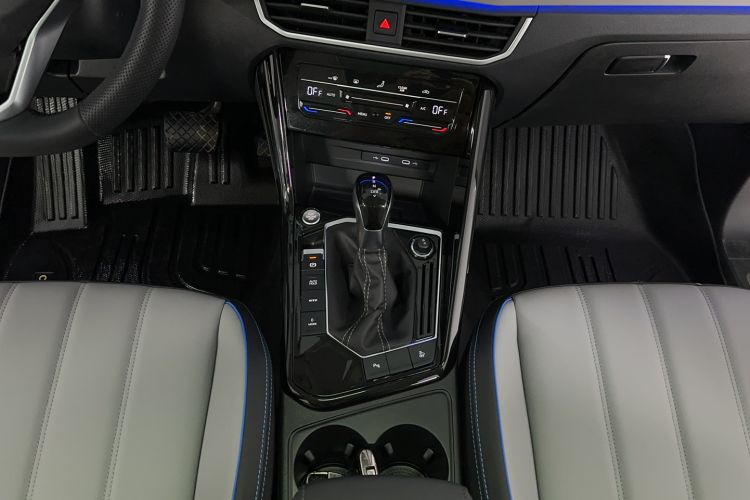Used Volkswagen Tayron GTE Plug-in Hybrid 2023 280TSI Luxury Plus Advanced Edition Interior 10