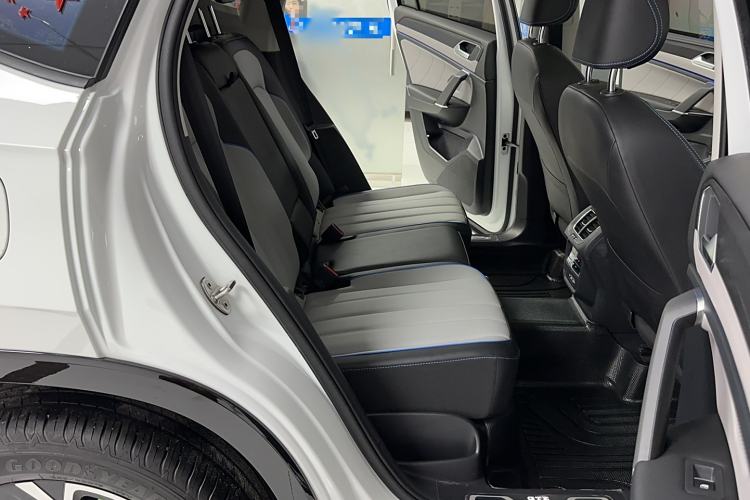 Used Volkswagen Tayron GTE Plug-in Hybrid 2023 280TSI Luxury Plus Advanced Edition Interior 6