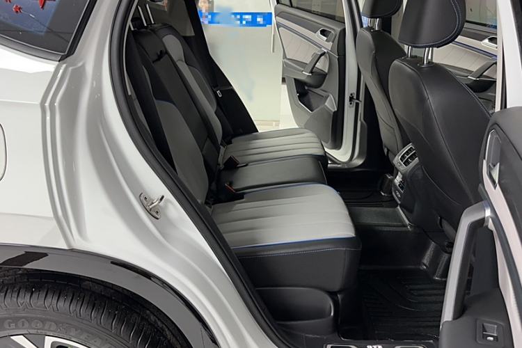 Used Volkswagen Tayron GTE Plug-in Hybrid 2023 280TSI Luxury Plus Advanced Edition Interior 6