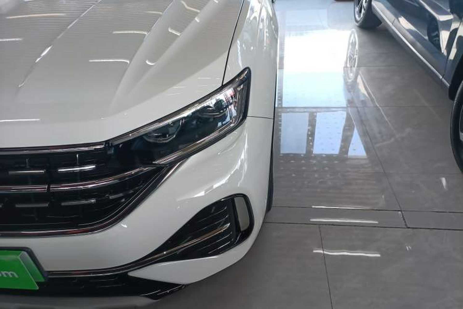 Used Volkswagen Tayron GTE Plug-in Hybrid 2023 280TSI Luxury Plus Advanced Edition Left Front Headlight