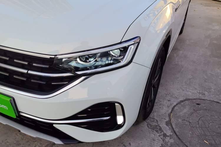 Used Volkswagen Tayron GTE Plug-in Hybrid 2023 280TSI Luxury Plus Advanced Edition Left Front Headlight