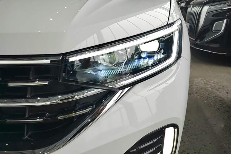 Used Volkswagen Tayron GTE Plug-in Hybrid 2023 280TSI Luxury Plus Advanced Edition Left Front Headlight