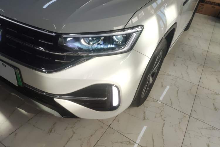 Used Volkswagen Tayron GTE Plug-in Hybrid 2023 280TSI Luxury Plus Advanced Edition Left Front Headlight
