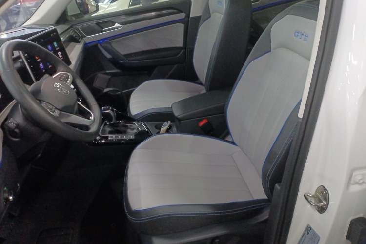 Used Volkswagen Tayron GTE Plug-in Hybrid 2023 280TSI Luxury Plus Advanced Edition Left Front Seat