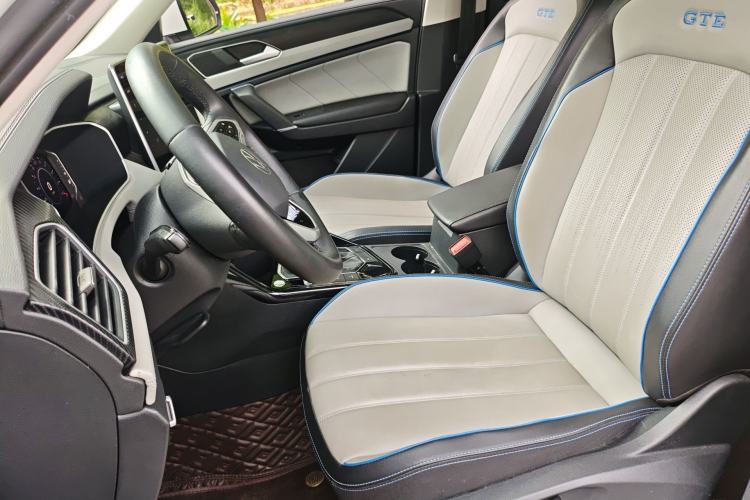 Used Volkswagen Tayron GTE Plug-in Hybrid 2023 280TSI Luxury Plus Advanced Edition Left Front Seat
