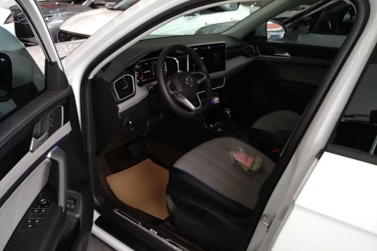 Used Volkswagen Tayron GTE Plug-in Hybrid 2023 280TSI Luxury Plus Advanced Edition Left Front Seat