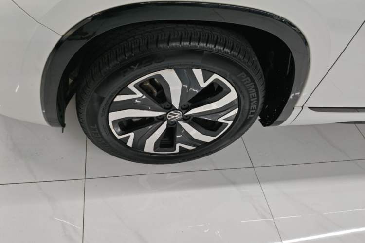 Used Volkswagen Tayron GTE Plug-in Hybrid 2023 280TSI Luxury Plus Advanced Edition Left Front Wheel Hub