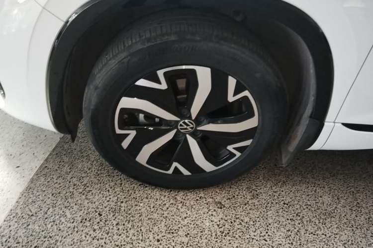 Used Volkswagen Tayron GTE Plug-in Hybrid 2023 280TSI Luxury Plus Advanced Edition Left Front Wheel Hub