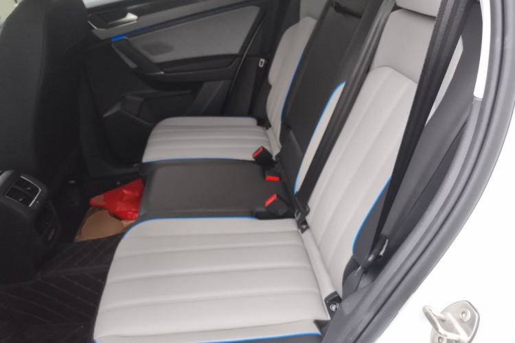 Used Volkswagen Tayron GTE Plug-in Hybrid 2023 280TSI Luxury Plus Advanced Edition Left Rear Seat