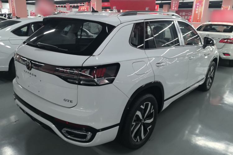 Used Volkswagen Tayron GTE Plug-in Hybrid 2023 280TSI Luxury Plus Advanced Edition Rear Right 45 Deg