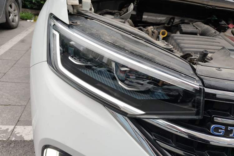 Used Volkswagen Tayron GTE Plug-in Hybrid 2023 280TSI Luxury Plus Advanced Edition Right Front Headlight
