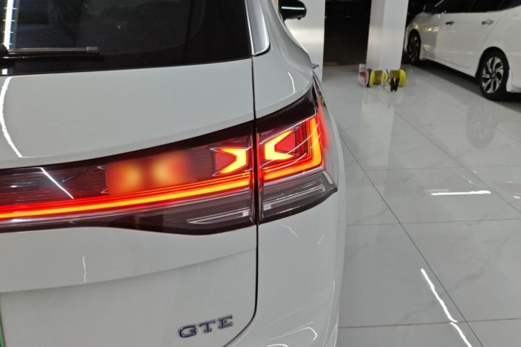 Used Volkswagen Tayron GTE Plug-in Hybrid 2023 280TSI Luxury Plus Advanced Edition Right Rear Taillight