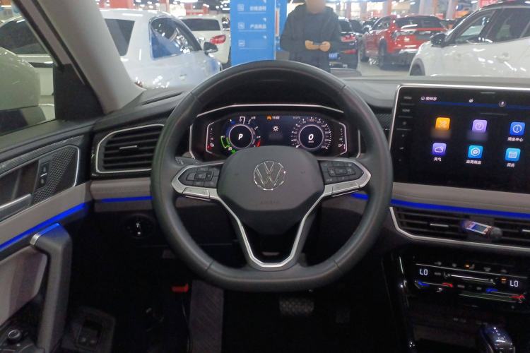 Used Volkswagen Tayron GTE Plug-in Hybrid 2023 280TSI Luxury Plus Advanced Edition Steering Wheel