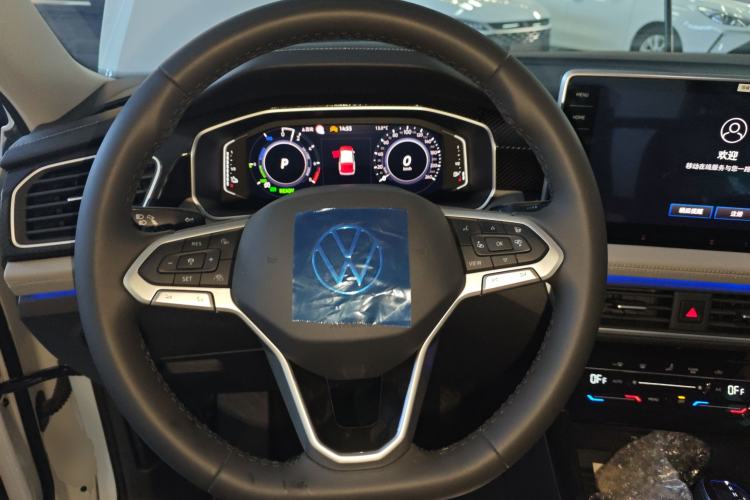 Used Volkswagen Tayron GTE Plug-in Hybrid 2023 280TSI Luxury Plus Advanced Edition Steering Wheel