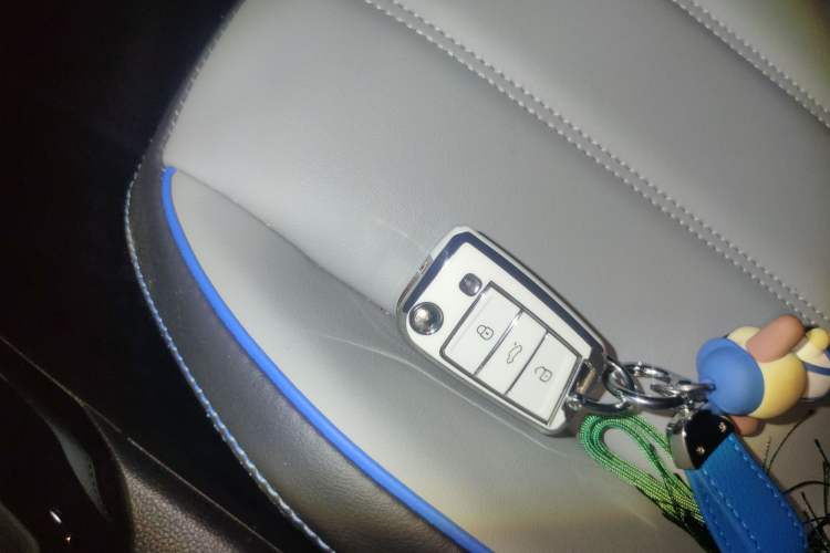Used Volkswagen Tayron GTE Plug-in Hybrid 2023 280TSI Luxury Plus Advanced Edition Vehicle Key