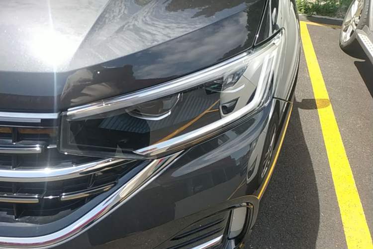 Used Volkswagen Tayron GTE Plug-in Hybrid 2024 280TSI Luxury Plus Advanced Edition Left Front Headlight