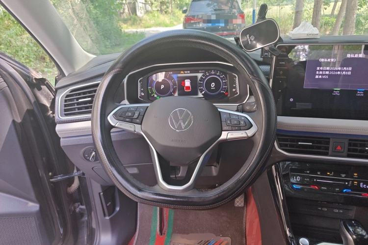 Used Volkswagen Tayron GTE Plug-in Hybrid 2024 280TSI Luxury Plus Advanced Edition Steering Wheel