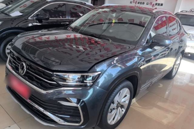 Gebrauchter Volkswagen Tayron X 2020 330TSI Two-Wheel Drive Luxury Smart Connectivity Version