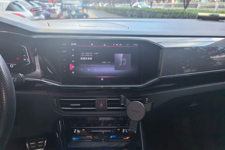 Used Volkswagen Tayron X 2020 380TSI Four-Wheel Drive Flagship Smart Connectivity Version Audio And AC Panel
