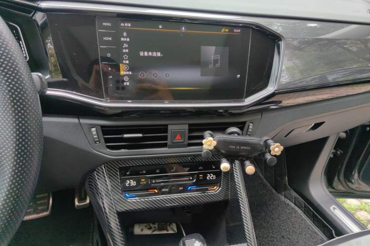 Used Volkswagen Tayron X 2020 330TSI Two-Wheel Drive Luxury Smart Connectivity Version Audio And AC Panel