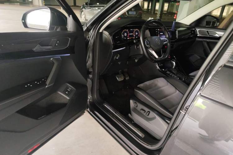 Used Volkswagen Tayron X 2020 330TSI Two-Wheel Drive Luxury Smart Connectivity Version Driver Seat