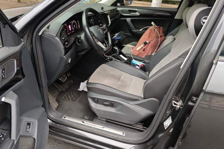 Used Volkswagen Tayron X 2020 330TSI Two-Wheel Drive Luxury Smart Connectivity Version Driver Seat