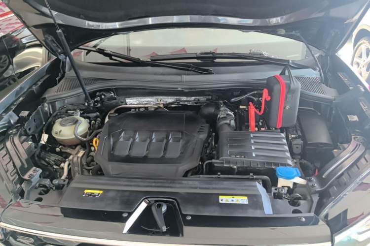 Used Volkswagen Tayron X 2020 330TSI Two-Wheel Drive Luxury Smart Connectivity Version Engine Bay