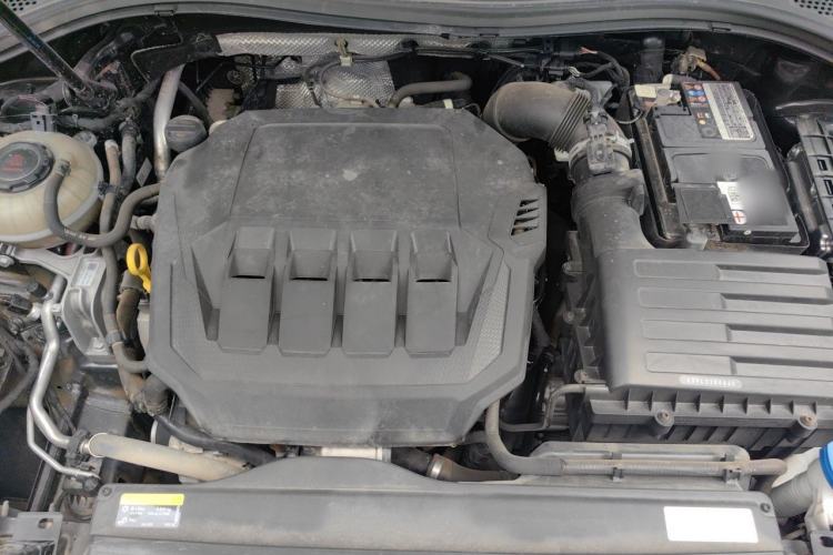 Used Volkswagen Tayron X 2020 330TSI Two-Wheel Drive Luxury Smart Connectivity Version Engine Bay