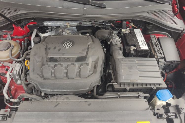 Used Volkswagen Tayron X 2020 330TSI Two-Wheel Drive Luxury Smart Connectivity Version Engine Bay