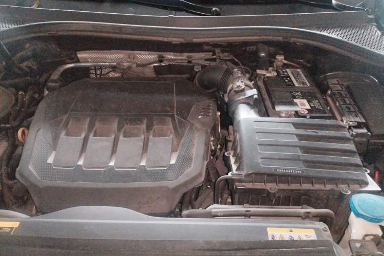 Used Volkswagen Tayron X 2020 330TSI Two-Wheel Drive Luxury Smart Connectivity Version Engine Bay