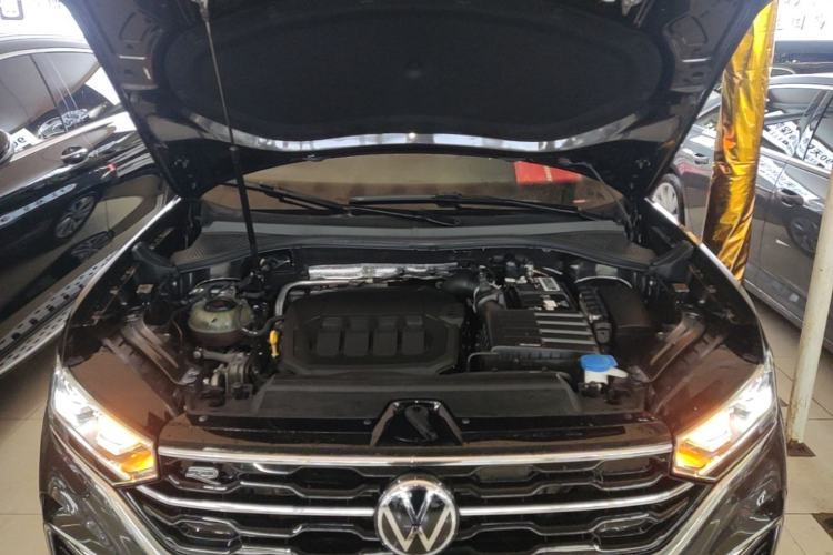 Used Volkswagen Tayron X 2020 330TSI Two-Wheel Drive Luxury Smart Connectivity Version Engine Bay