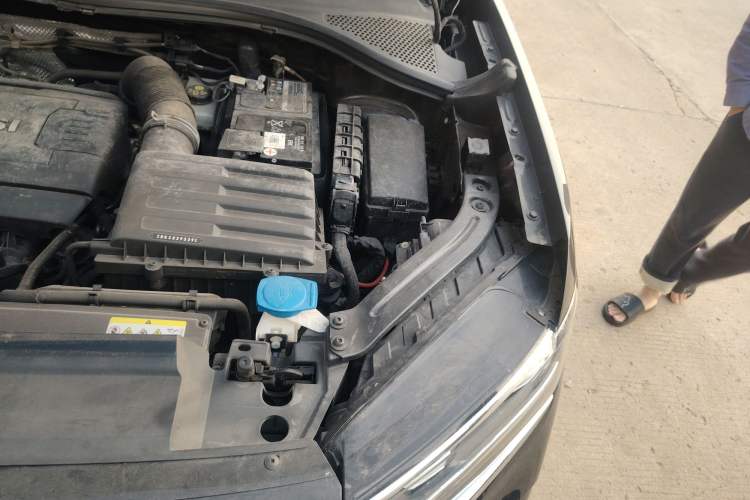 Used Volkswagen Tayron X 2020 380TSI Four-Wheel Drive Flagship Smart Connectivity Version Engine Bay Left