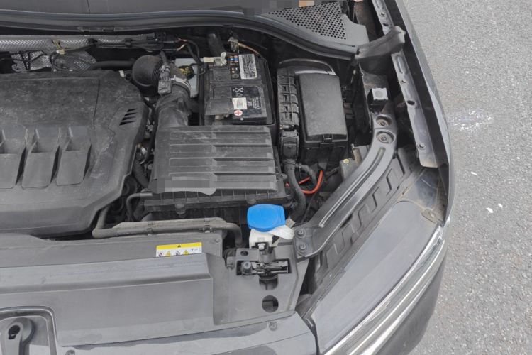 Used Volkswagen Tayron X 2020 330TSI Two-Wheel Drive Luxury Smart Connectivity Version Engine Bay Left