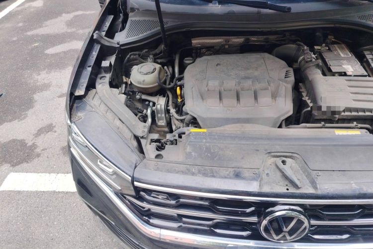 Used Volkswagen Tayron X 2020 330TSI Two-Wheel Drive Luxury Smart Connectivity Version Engine Bay Right