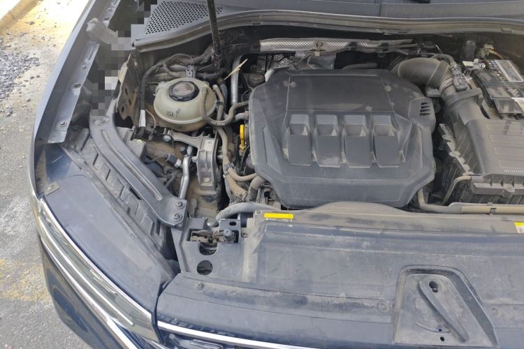 Used Volkswagen Tayron X 2020 330TSI Two-Wheel Drive Luxury Smart Connectivity Version Engine Bay Right