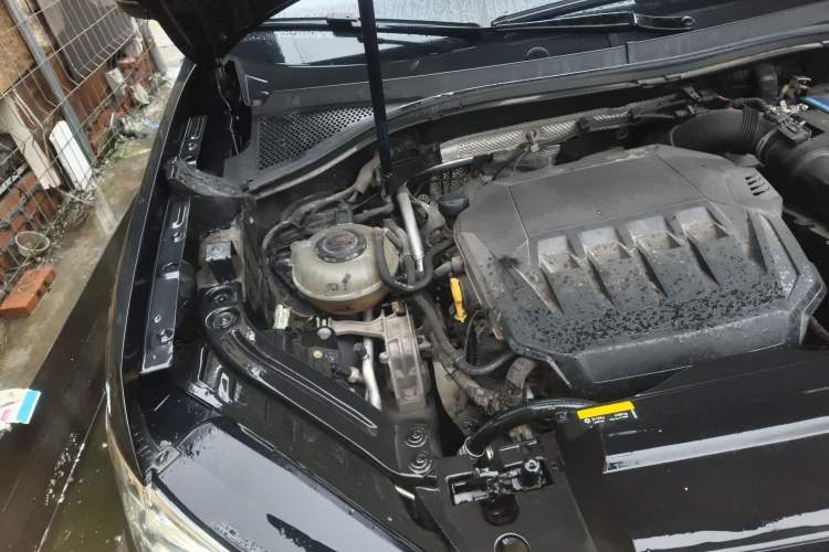 Used Volkswagen Tayron X 2020 330TSI Two-Wheel Drive Flagship Smart Connectivity Version Engine Bay Right